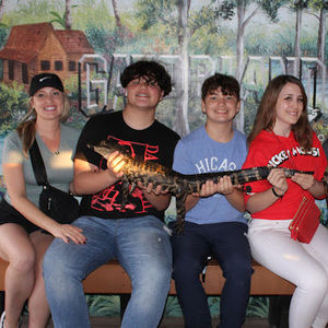 Meet your Posher, Michaela